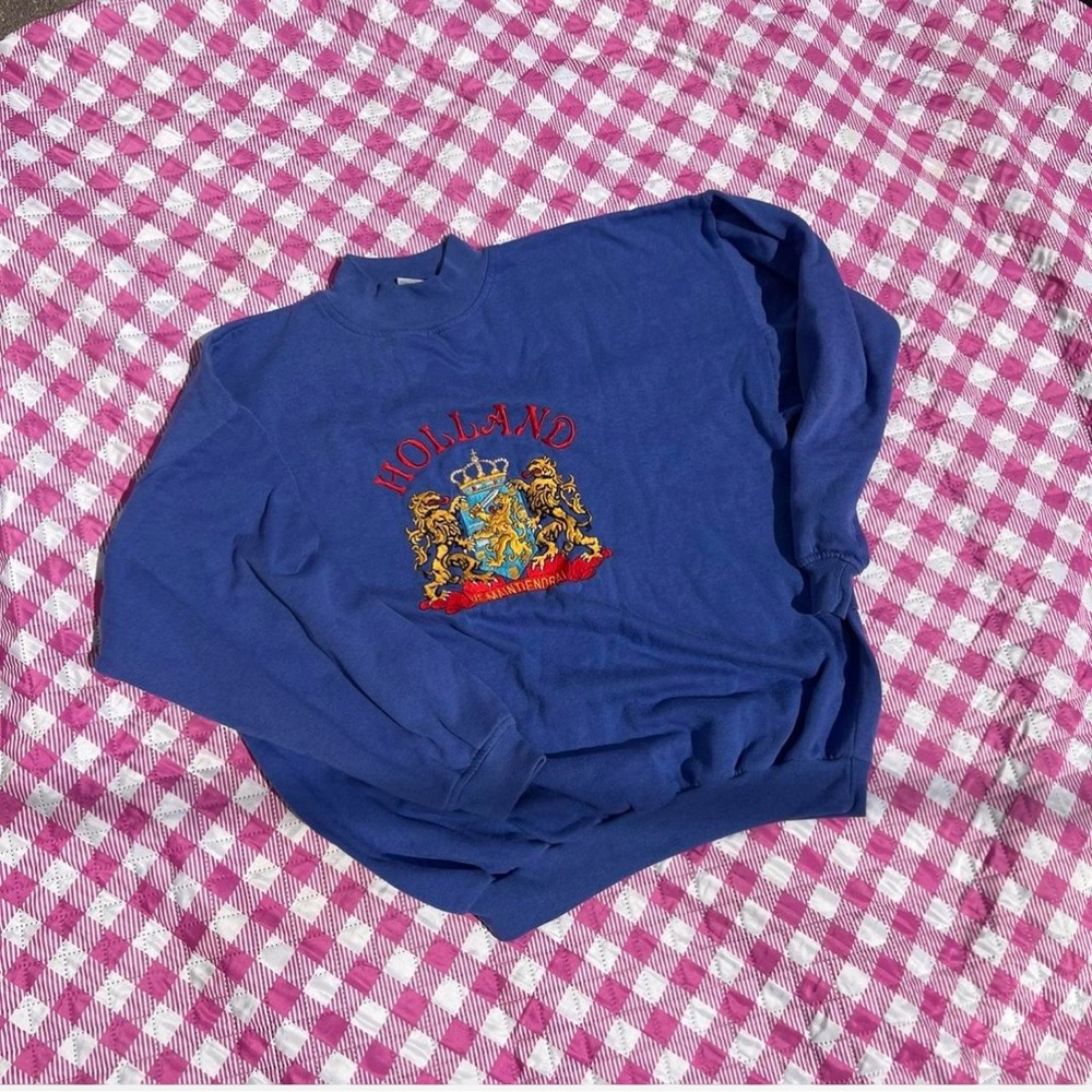 Blue Holland Graphic Sweatshirt
